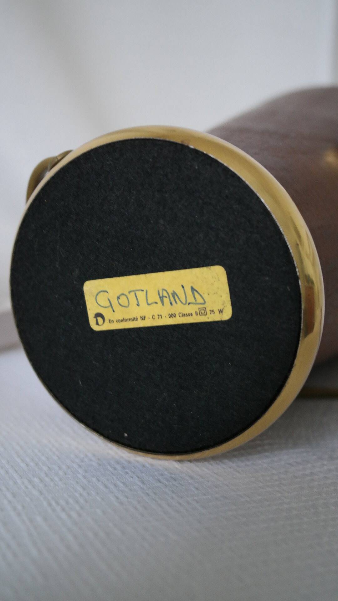 Vintage lamp base Maison le Dauphin in mahogany and brass.