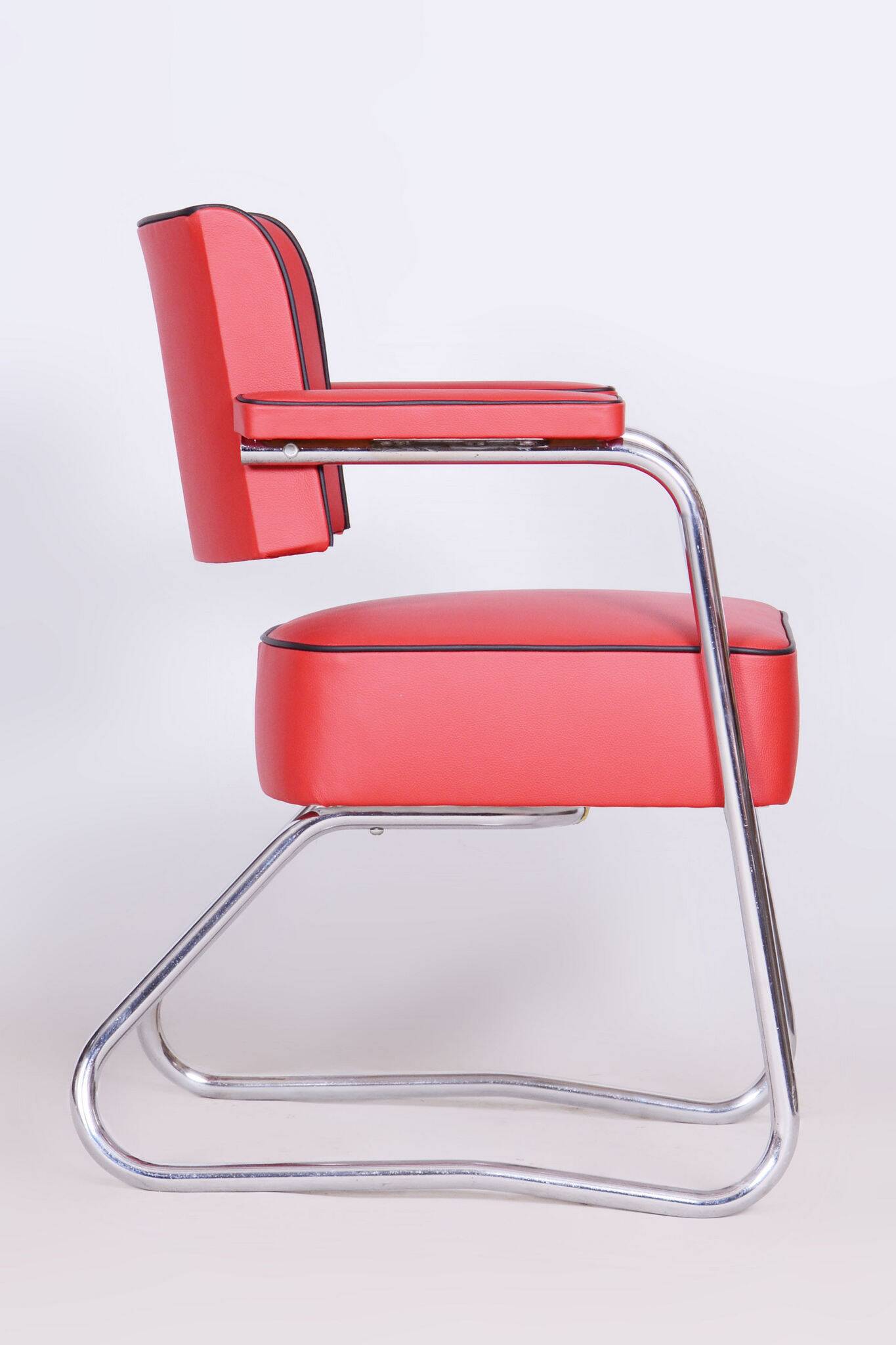 Restored Bauhaus Armchair, Mauser, G. Rohde, Chrome, Leather, Germany, 1930s