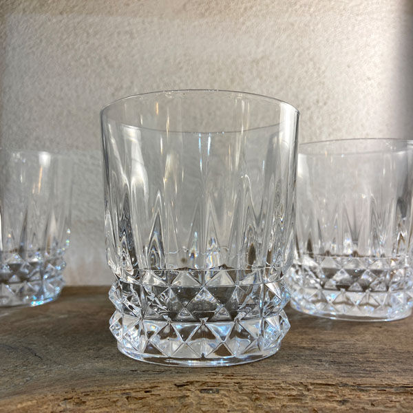 Series of 6 crystal whiskey glasses