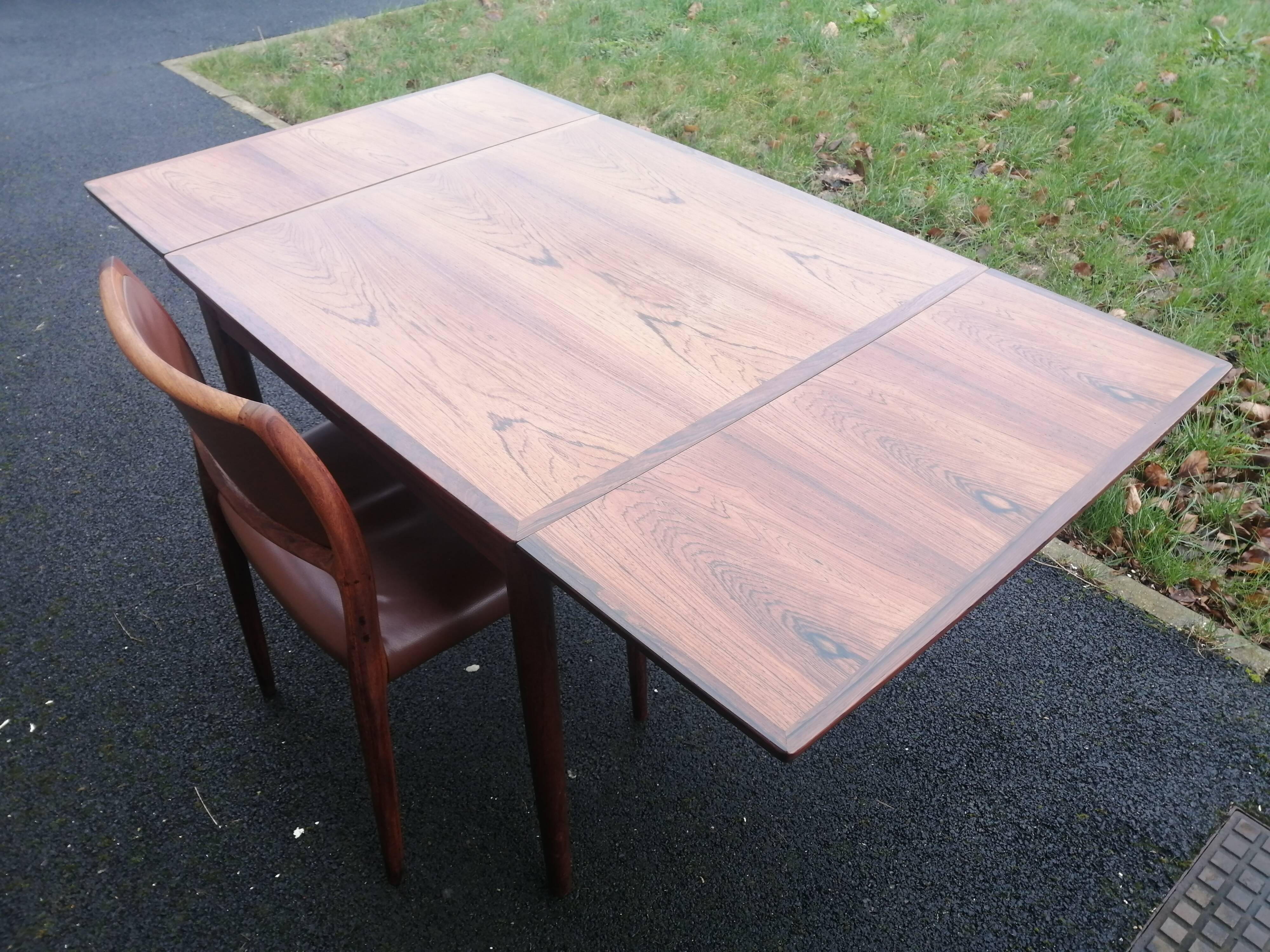 Rosewood table Poul Hundevad