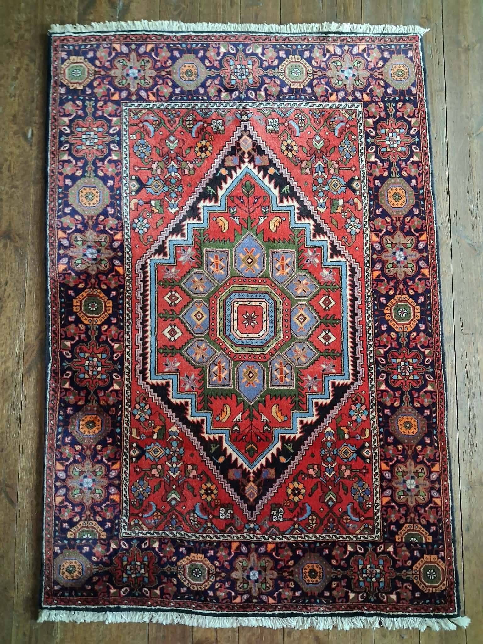 Handmade Persian Tabriz carpet 157x106cm