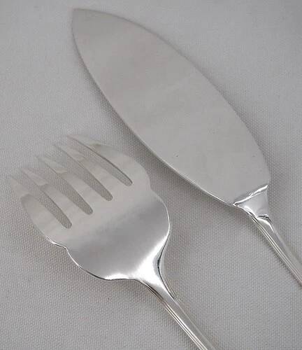 Christofle America, Art Deco fish service cutlery set, silver-plated, 2 pieces.