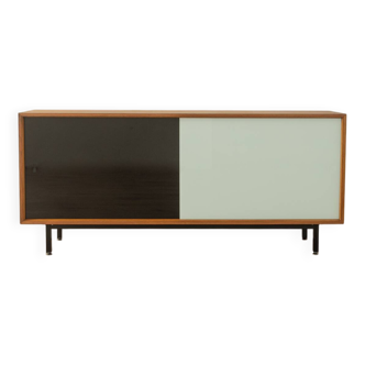 Buffet des années 60 par Lothar Wegner