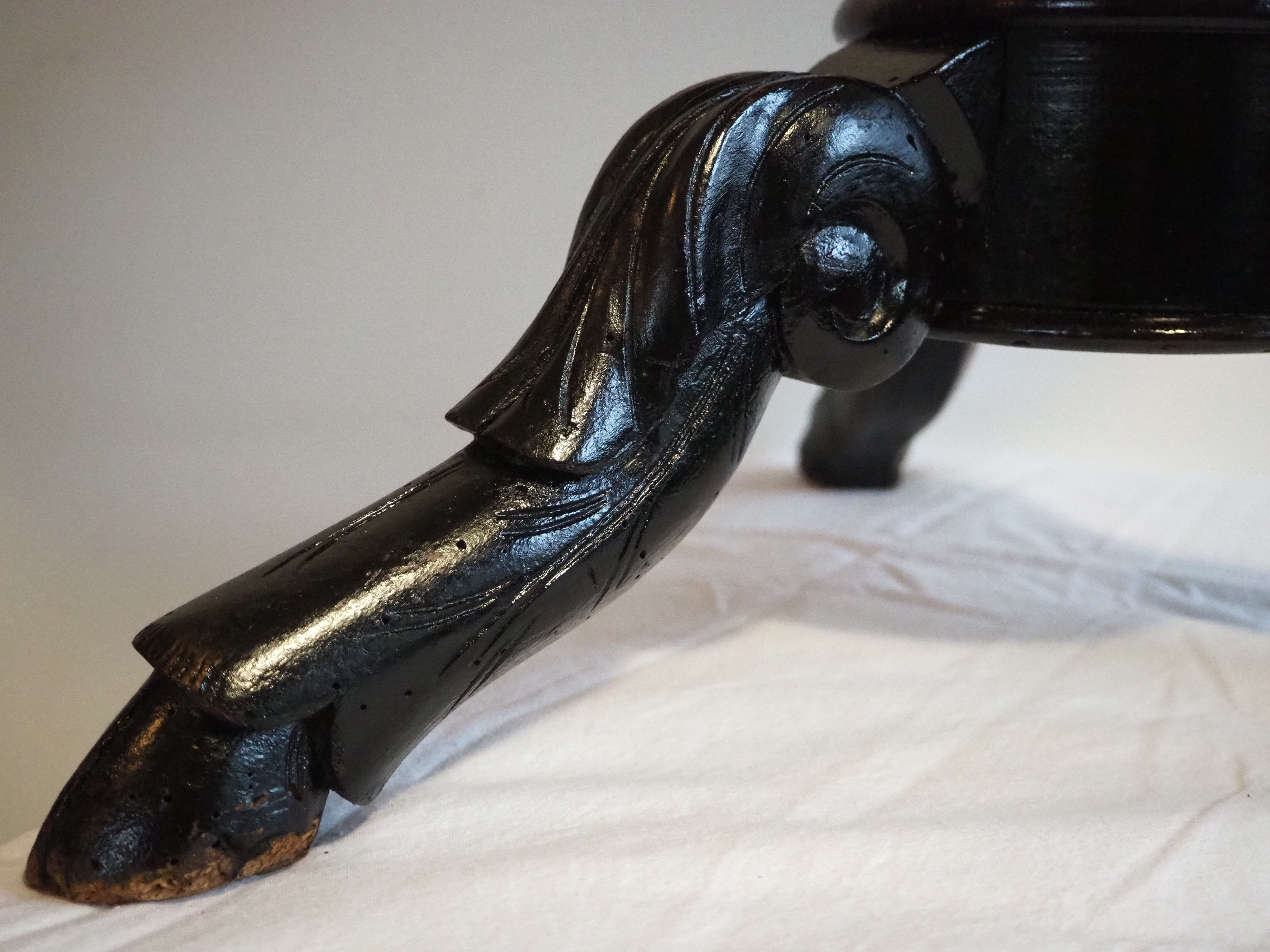 Napoleon III piano stool - tripod, doe feet