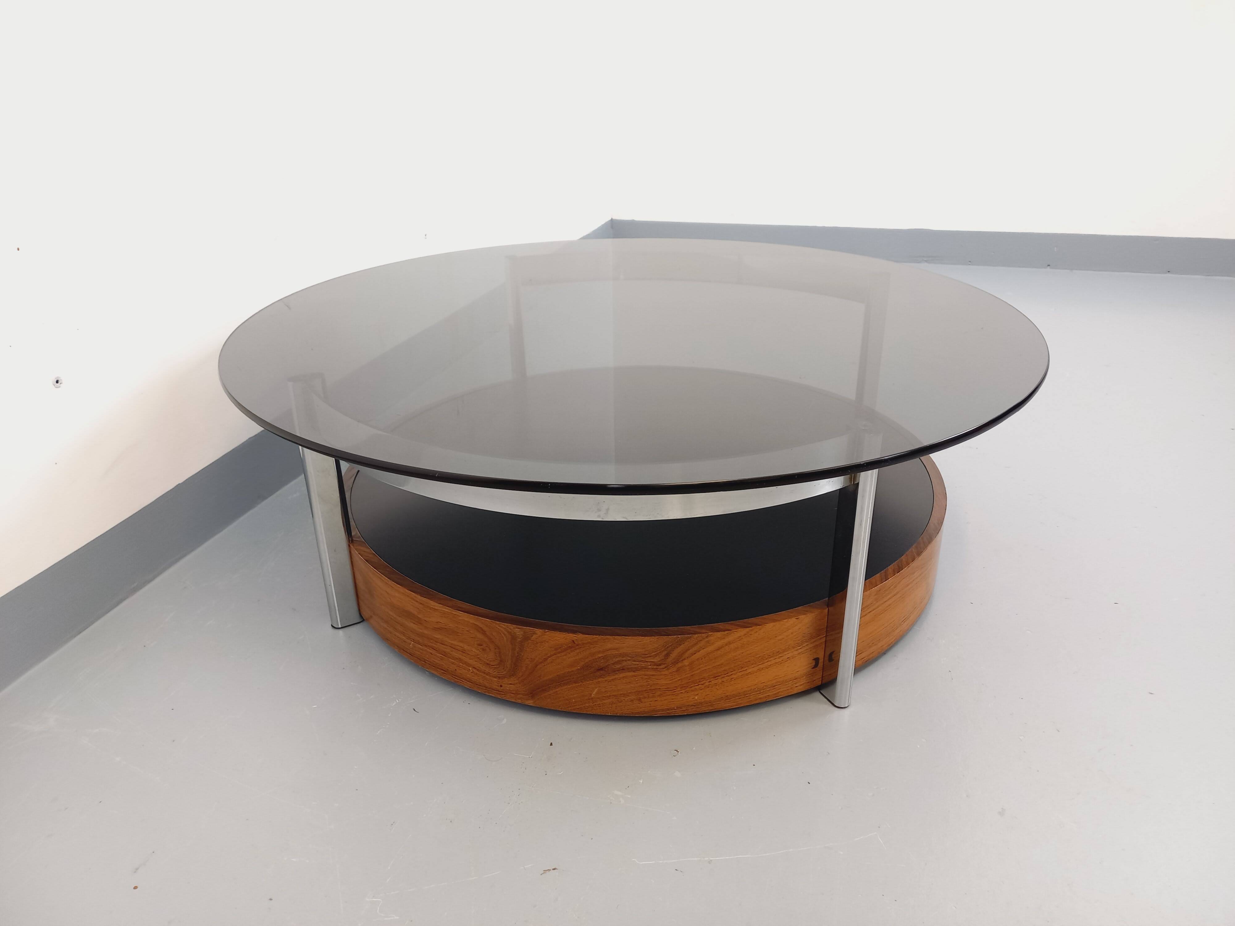 Vintage Italian round coffee table in rosewood, chrome metal, glass.
