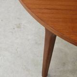 Round extendable teak table 1970