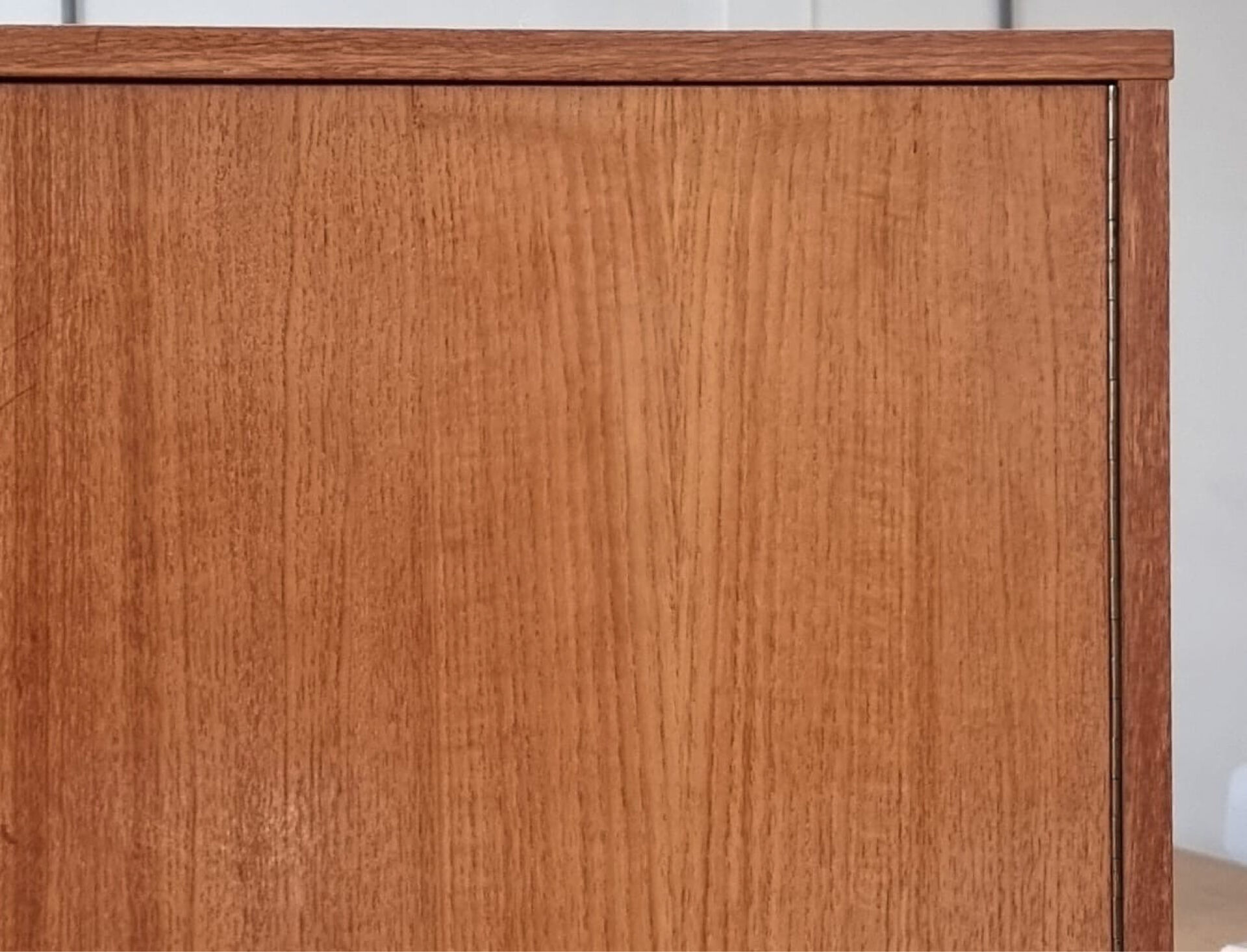 Armoire du milieu du siècle