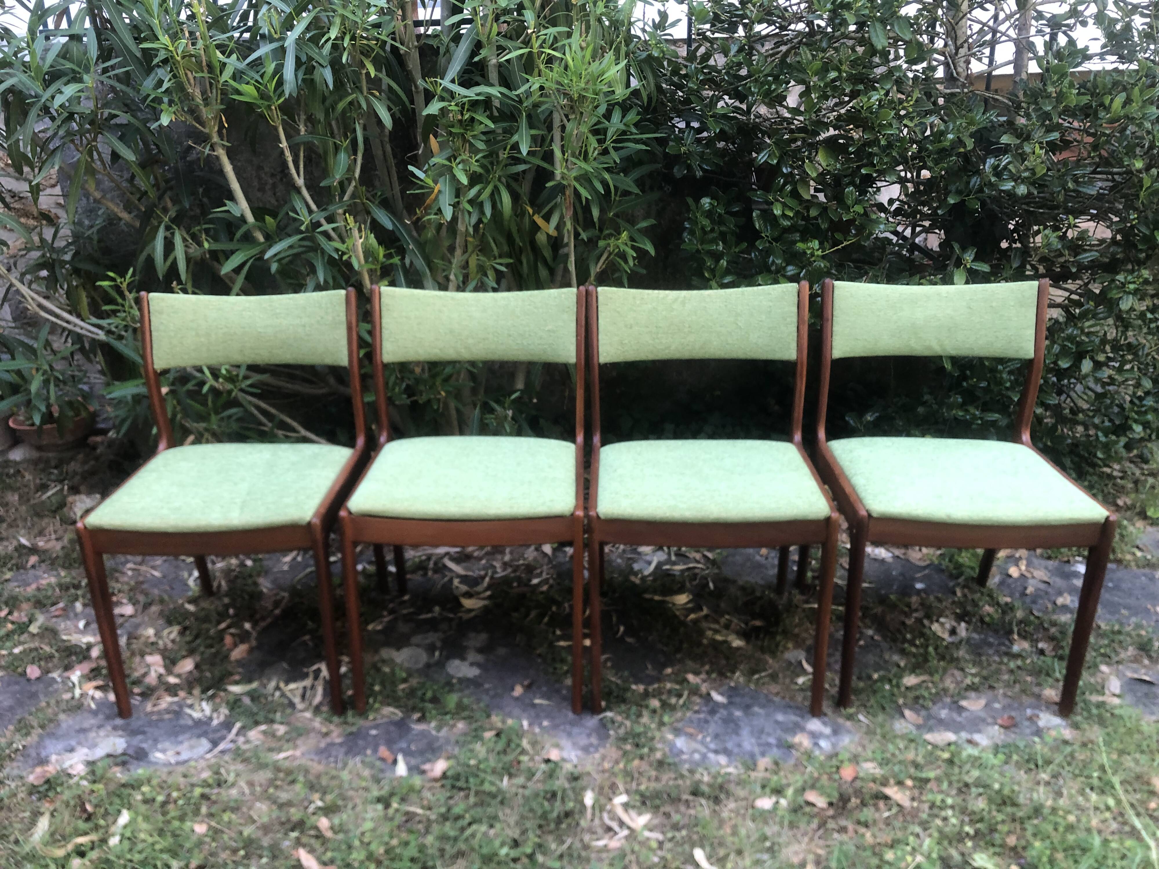 Danish Scandinavian teak chairs Uldum Möbelfabrik 60s