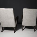 Fully renovated midcentury armchairs by Jaroslav Šmídek, 1960´s, set of 2