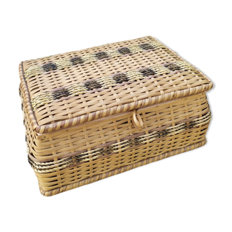 Wicker basket