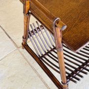 Table d'appoint avec porte revues vintage Rotin Bambou 1970s