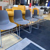 Set of 4 grey polycarbonate chairs
