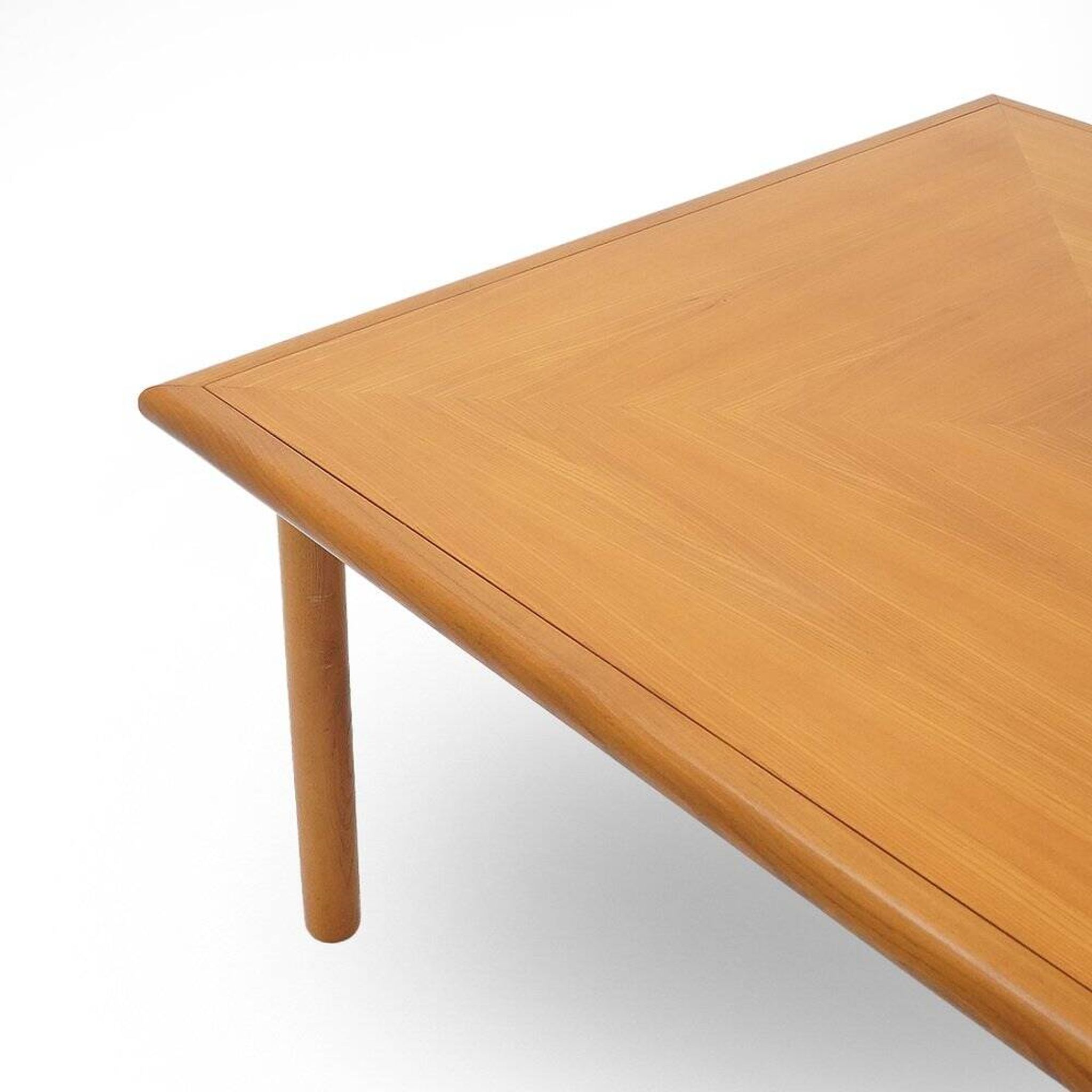 Square table ConDogu by Luigi Massoni for Porro, 1970s