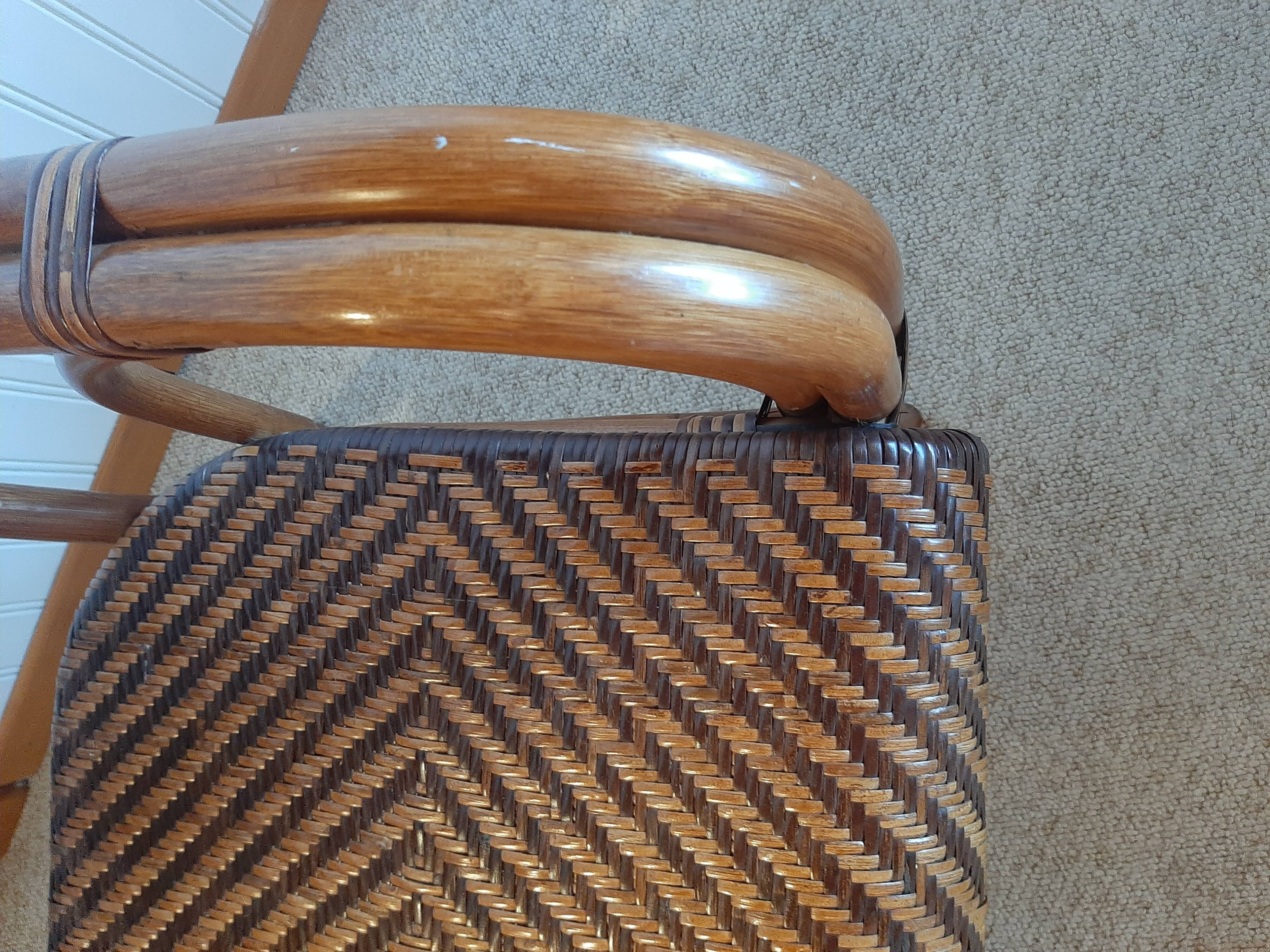 Vintage -Braided rattan sofa - chevron pattern