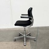 Vintage swivel office chair German model Eurochair 5600 by Fritz Makiol for Girsberger, 1970s.