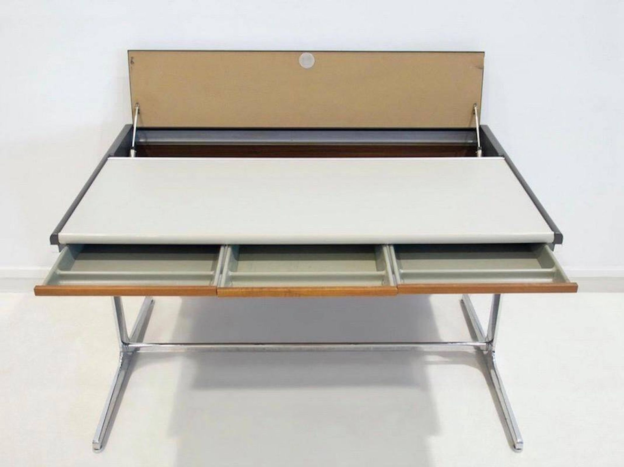 Bureau Action de George Nelson & Robert Propst pour Herman Miller
