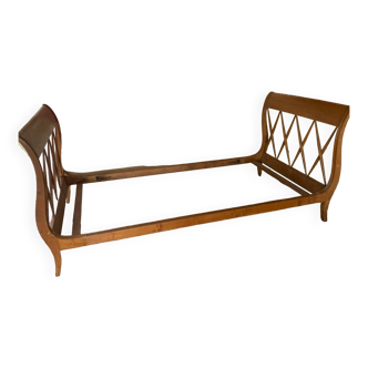 Bed (bed frame and box spring)