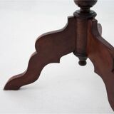 Table en noyer - fabriquée à la main, vers 1870.
