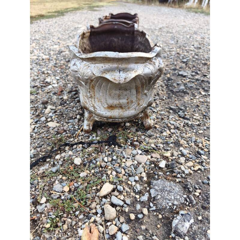 Pair of cast iron planters from 1900 in Charleville - Mézières