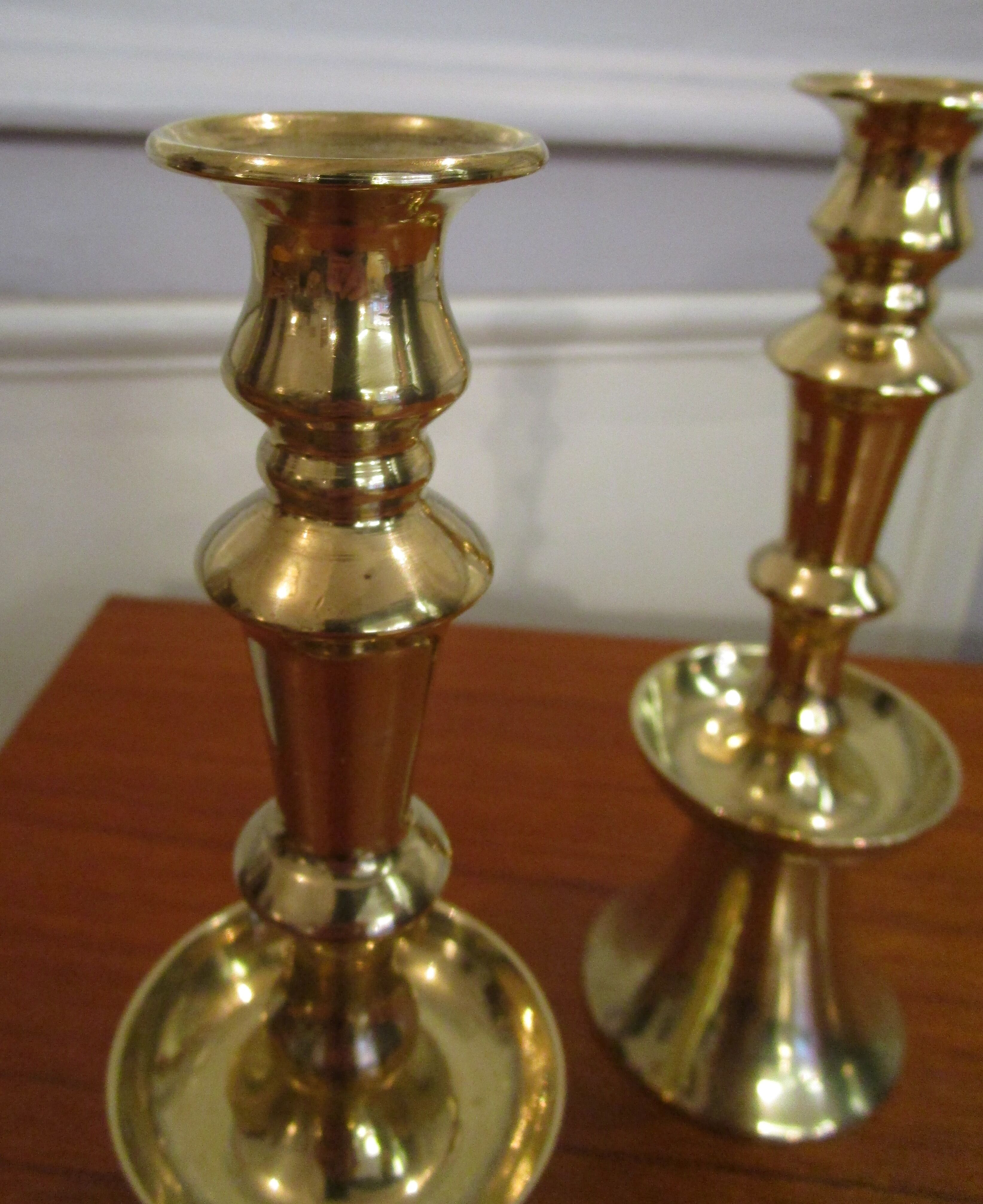 Paire de bougeoirs laiton massif vintage