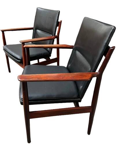 Pair of armchairs by A. Vodder for Sibast