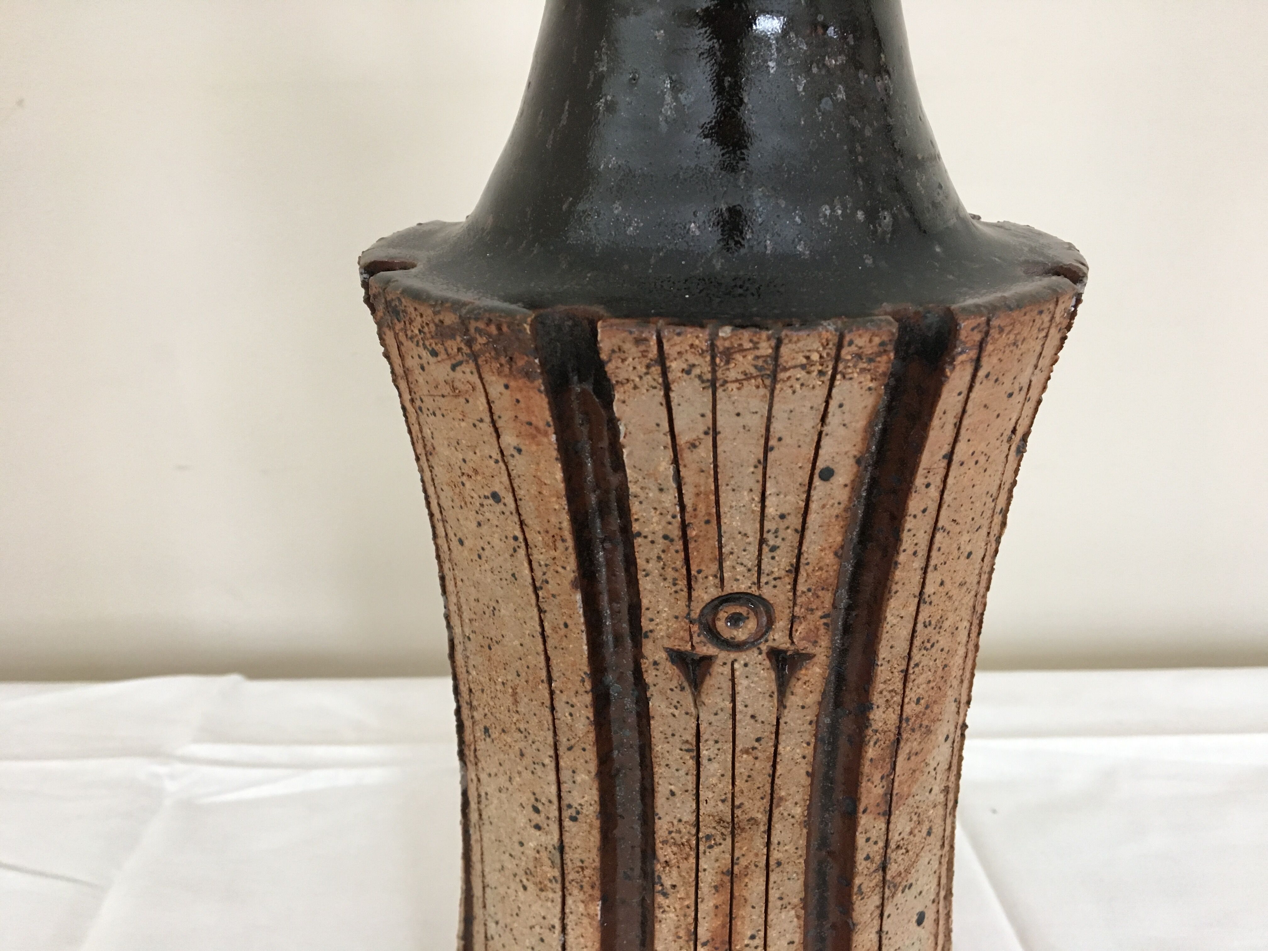Sandstone table lamp