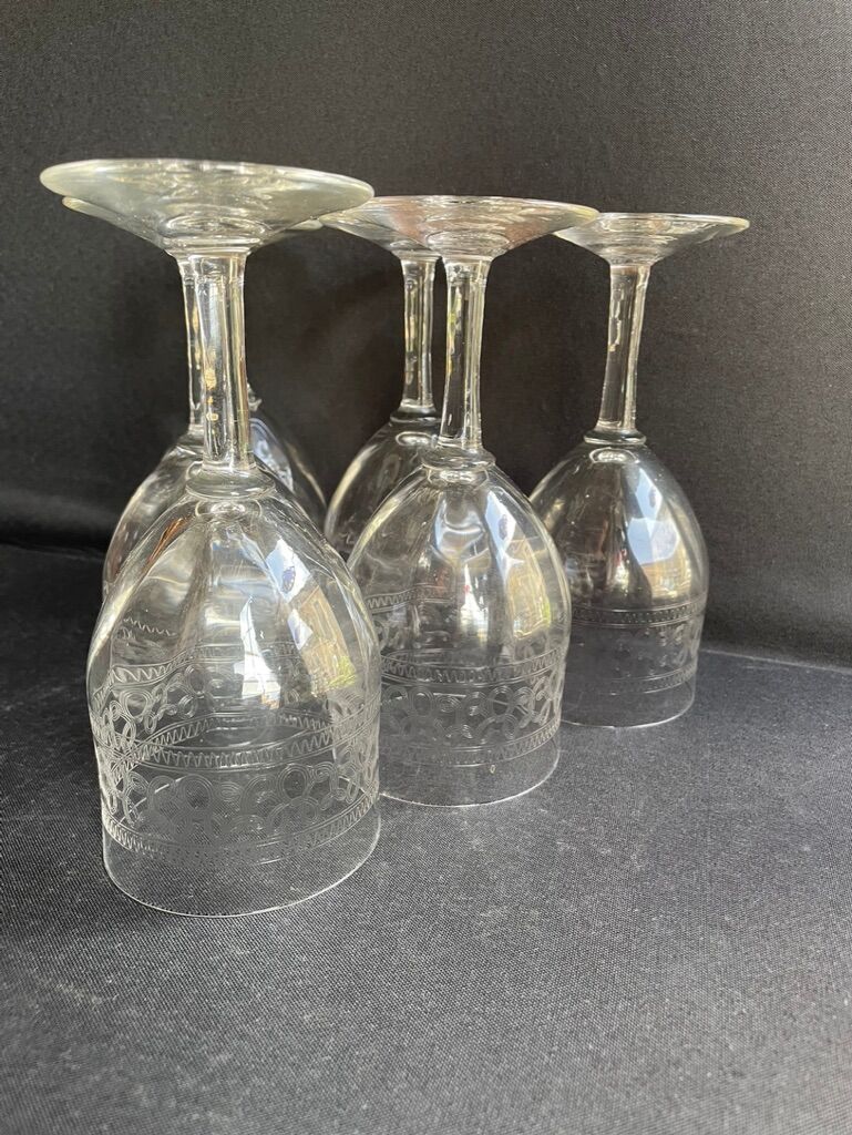 6 Large glasses 1/2 guilloché crystal – Art Nouveau