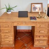 Bureau de maître d'école américain