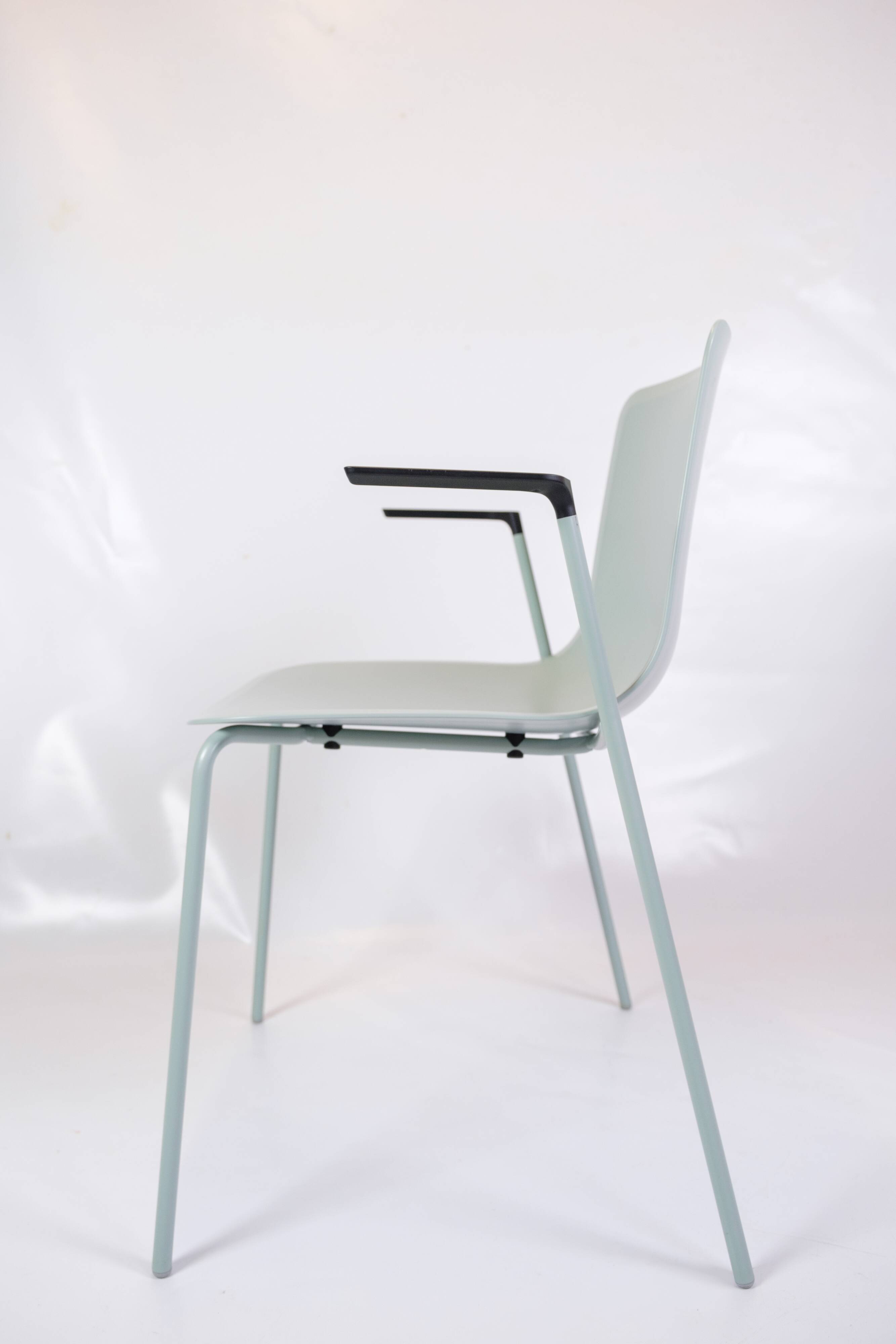 Set Of 6 Pato Chairs Lacquered In Blue With Black Armrests By Hee Willing & Ludvik For Fritz Hansen