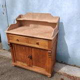 Commode de toilette en sapin et mabre, 1800