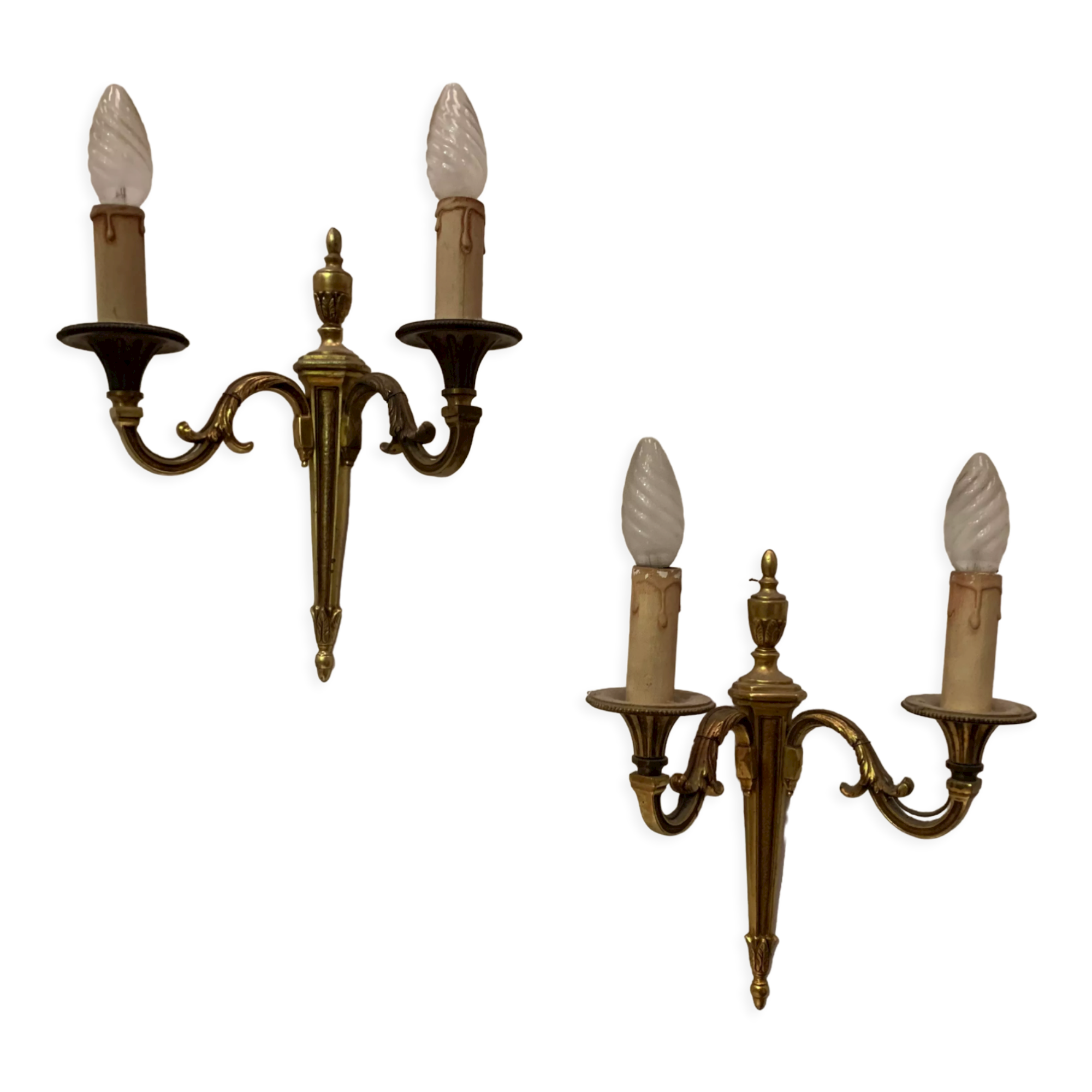 Pair of Louis XV style sconces in gilded bronze XX century
