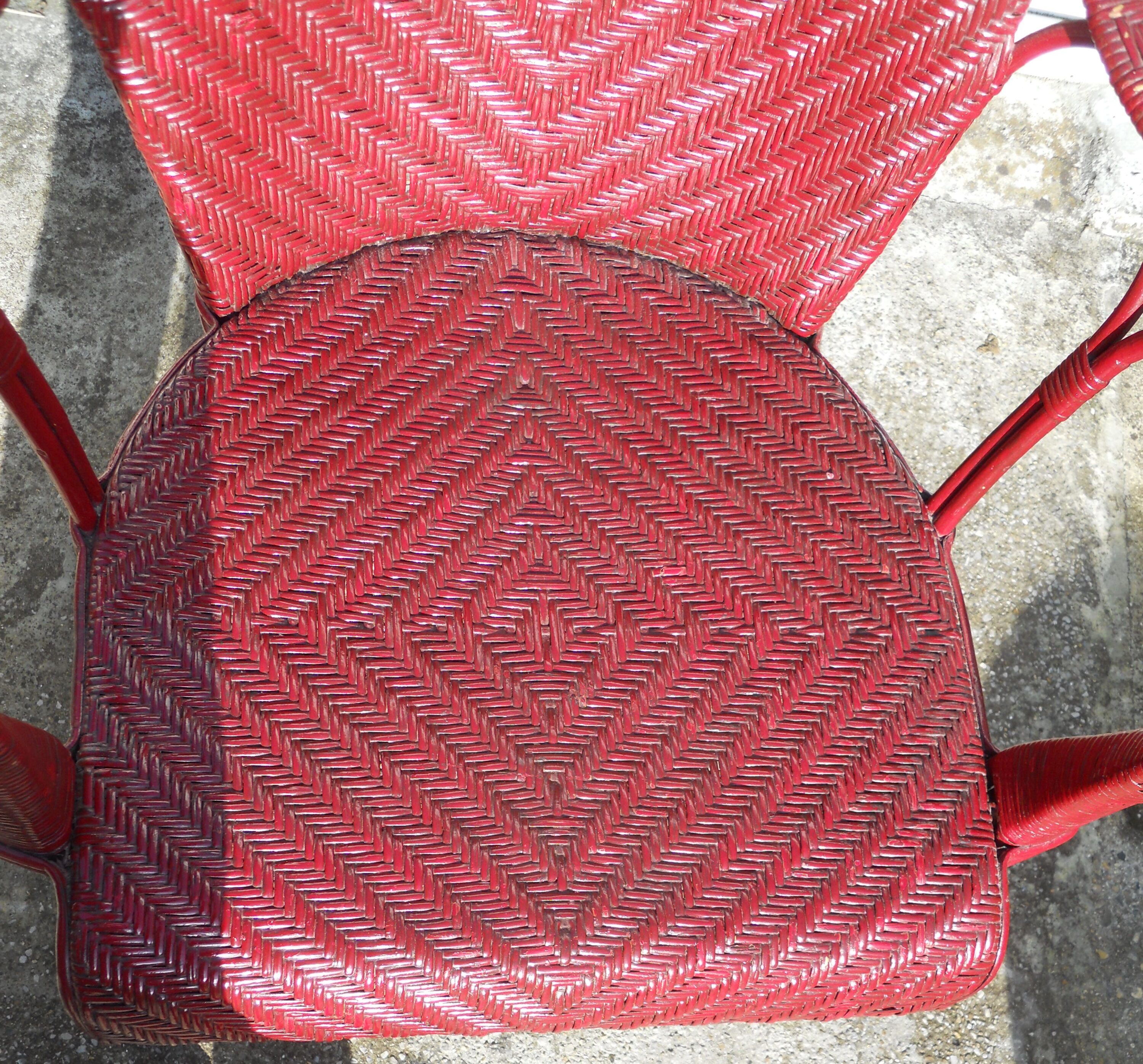 Fauteuil en rotin 1900 rouge