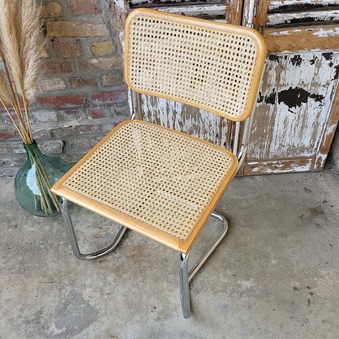 Canned chair type CESCA