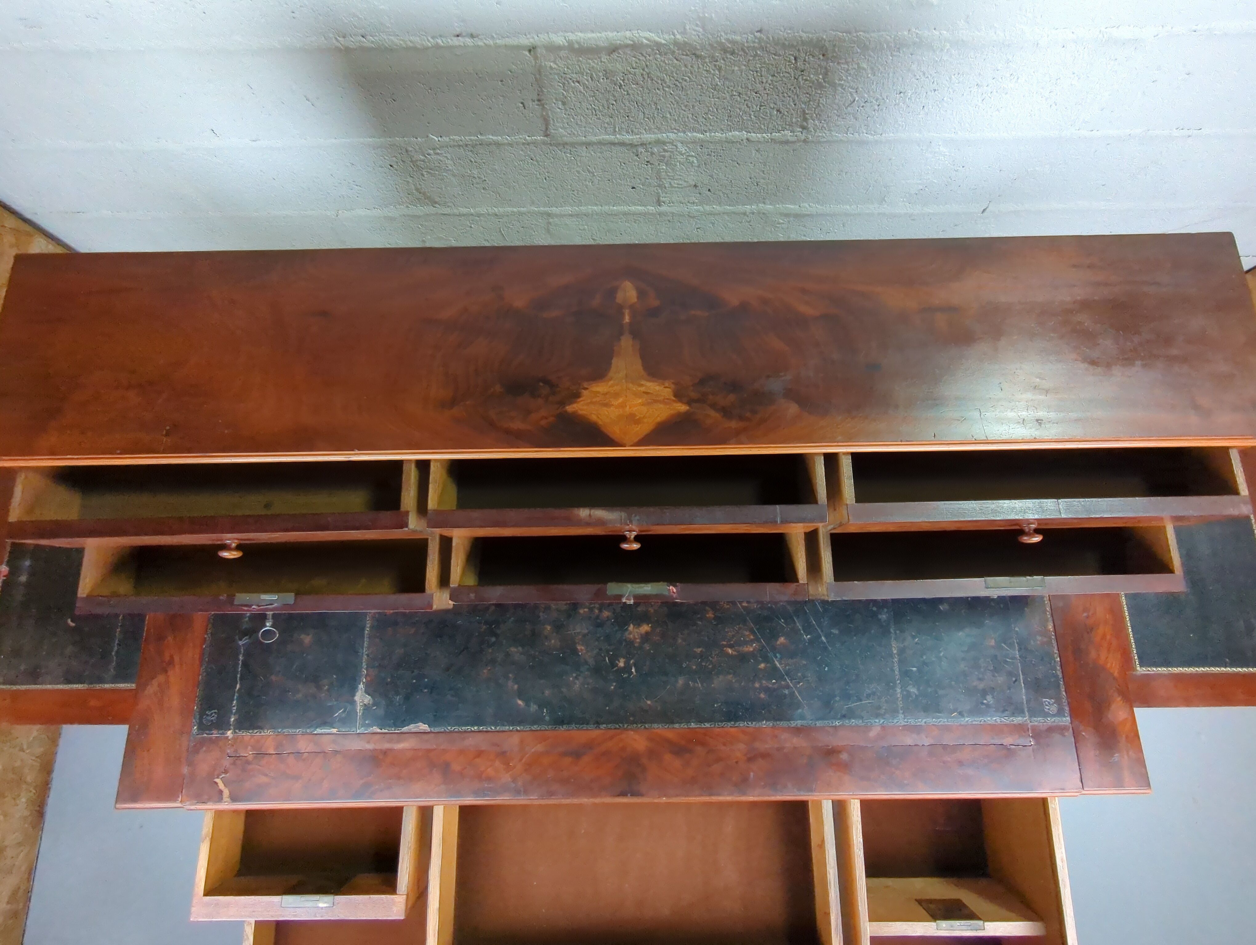 Bureau à gradin Louis-Philippe en acajou