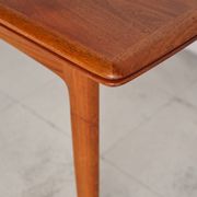 Table extensible par Svend Aage Madsen pour K. Knudsen & Søn