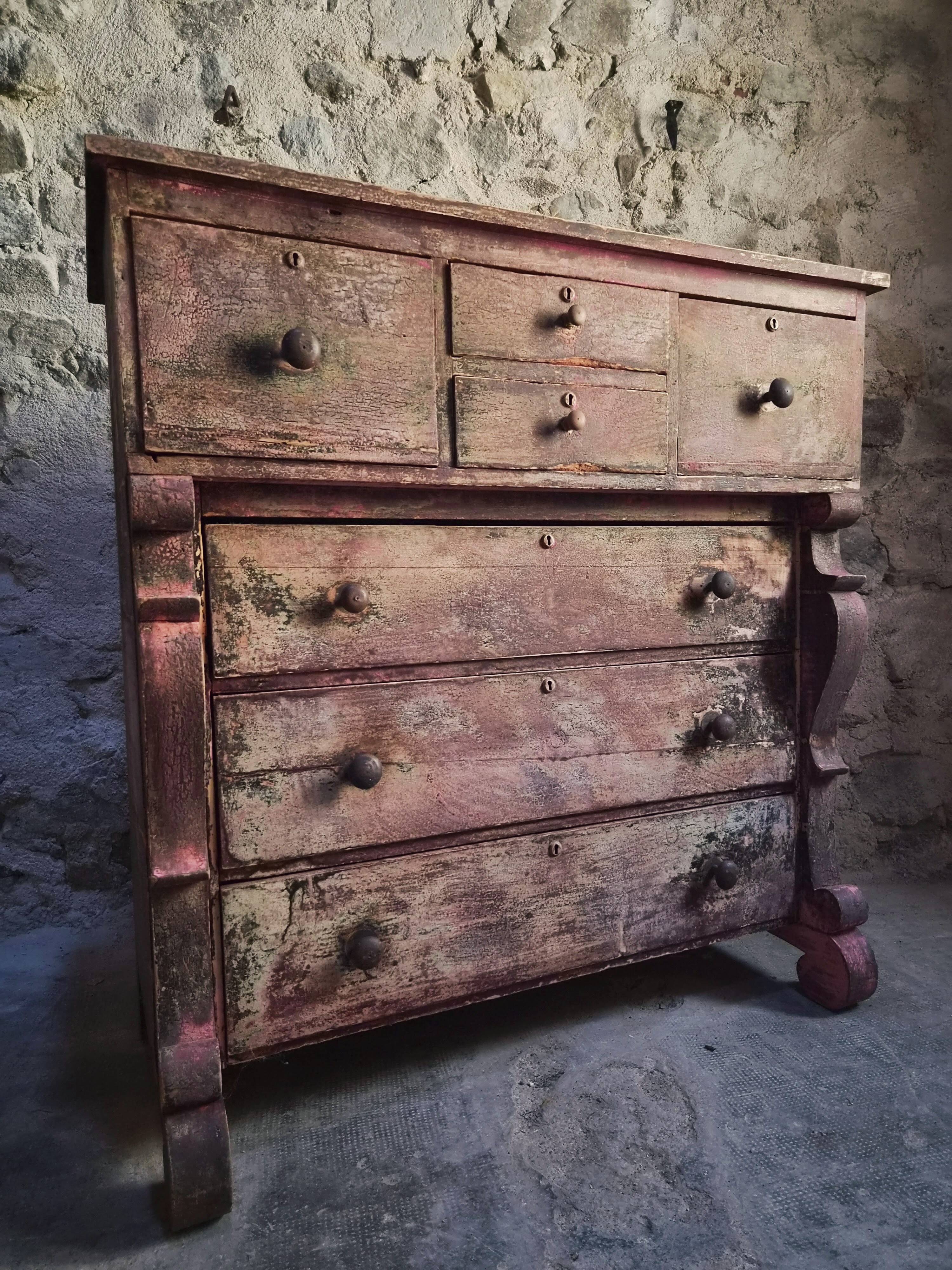 Commode de magasin peinte ancienne française, peuplier et pin, vers 1850–1900