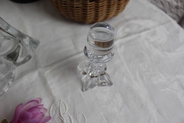 Carafe en cristal estampillée ''Bohemia