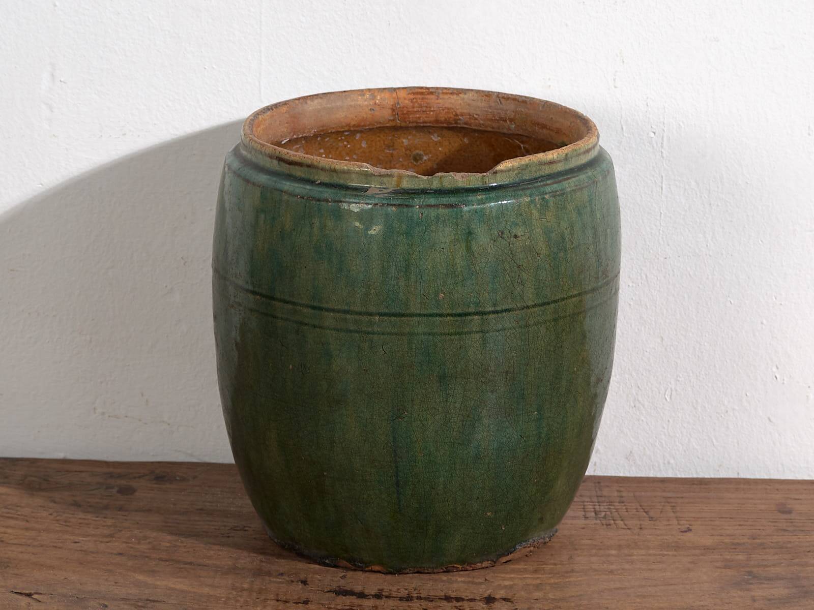 Ancient emerald green enamelled jar (circa 1820) #2