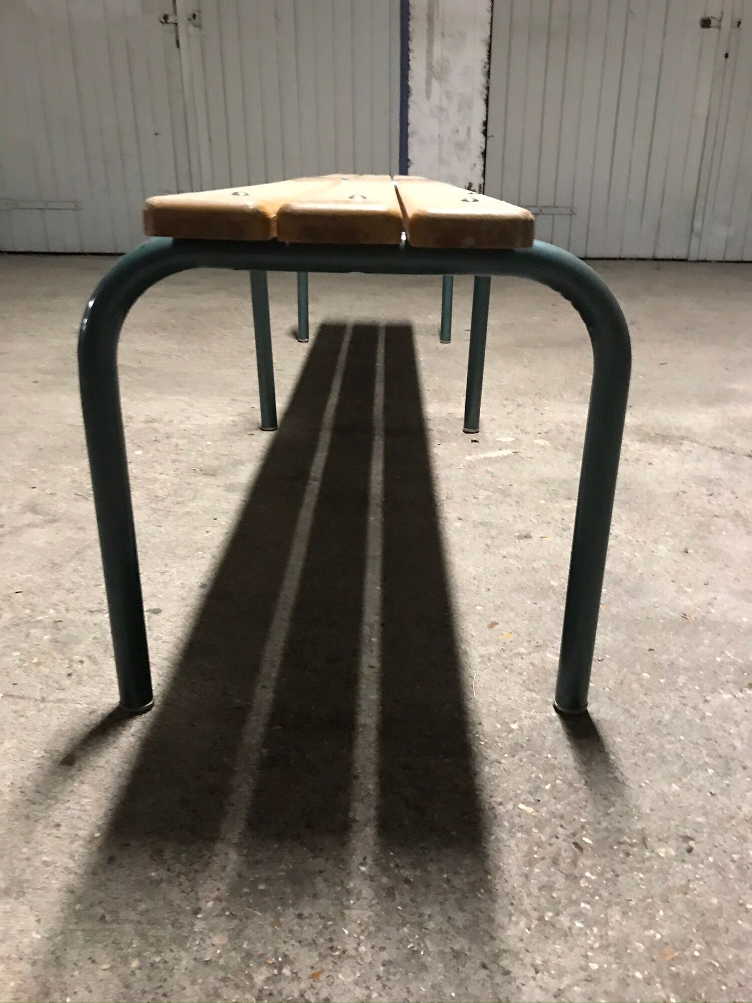 Vintage school bench Height 45 cm - wood and tubular metal structure