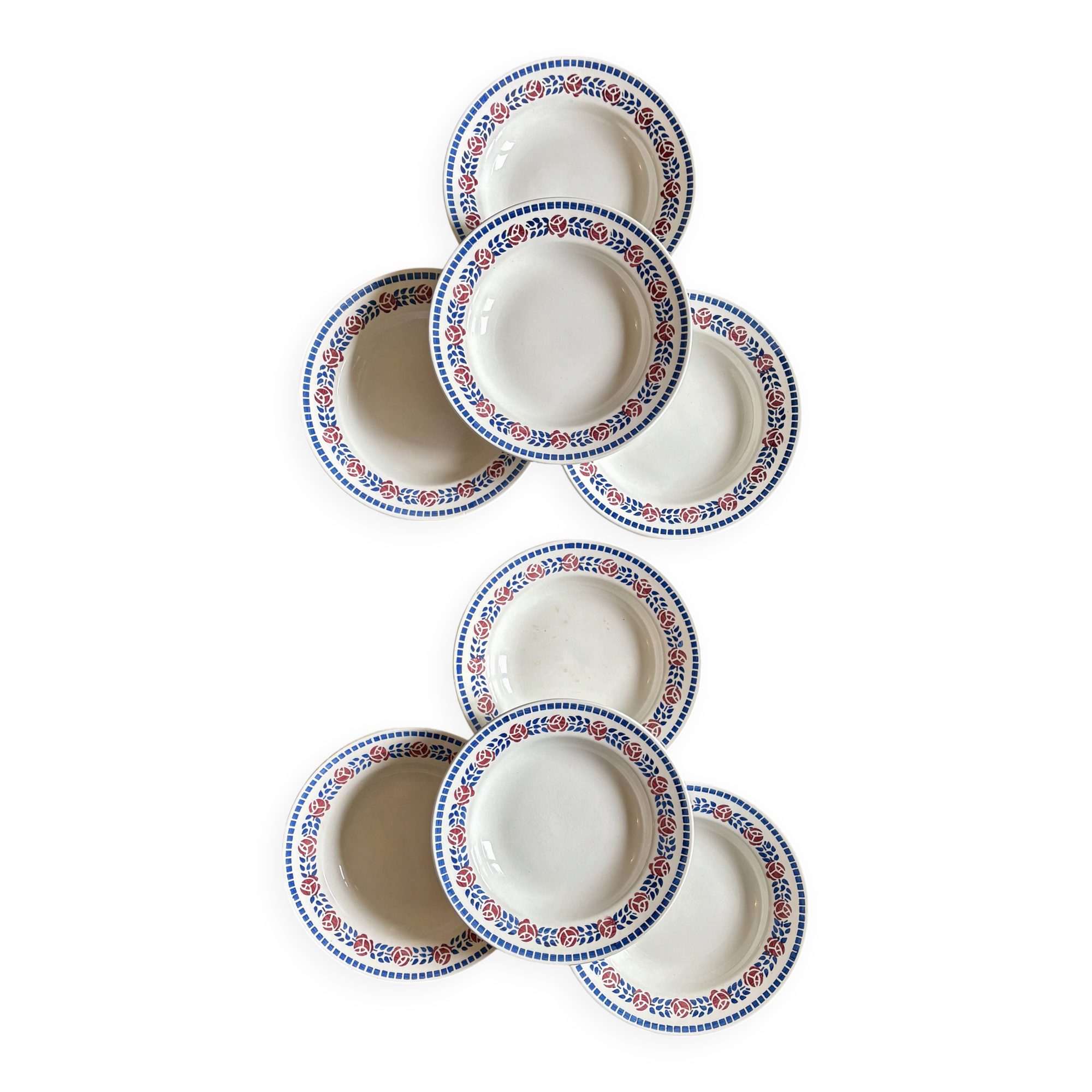 Set of 8 vintage deep plates