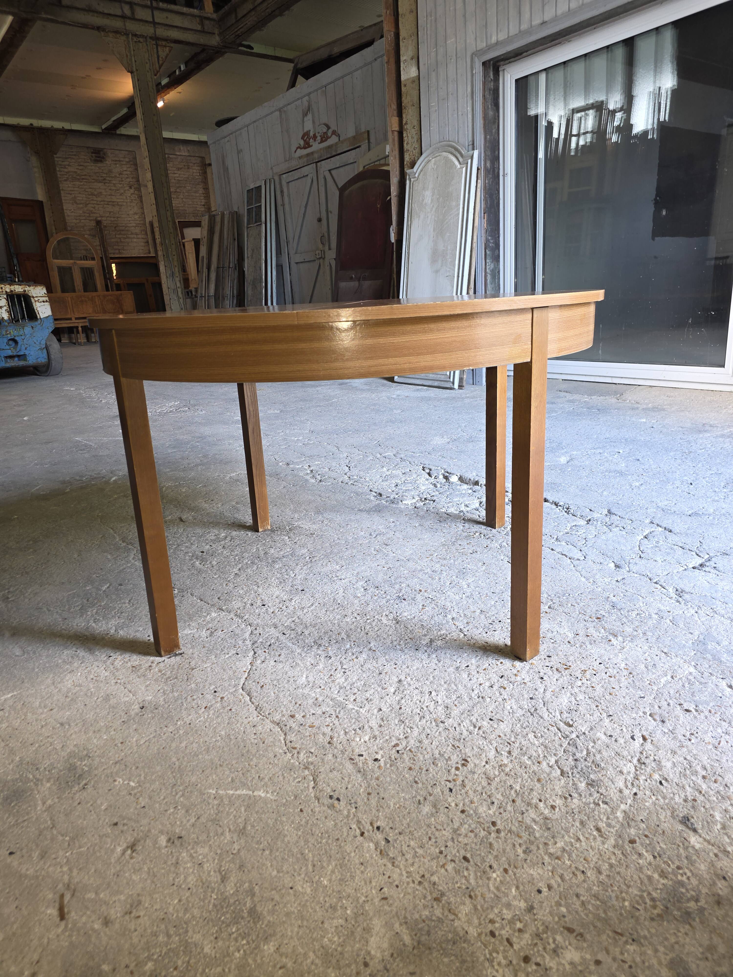 Table scandinave extensible en chêne des années 60