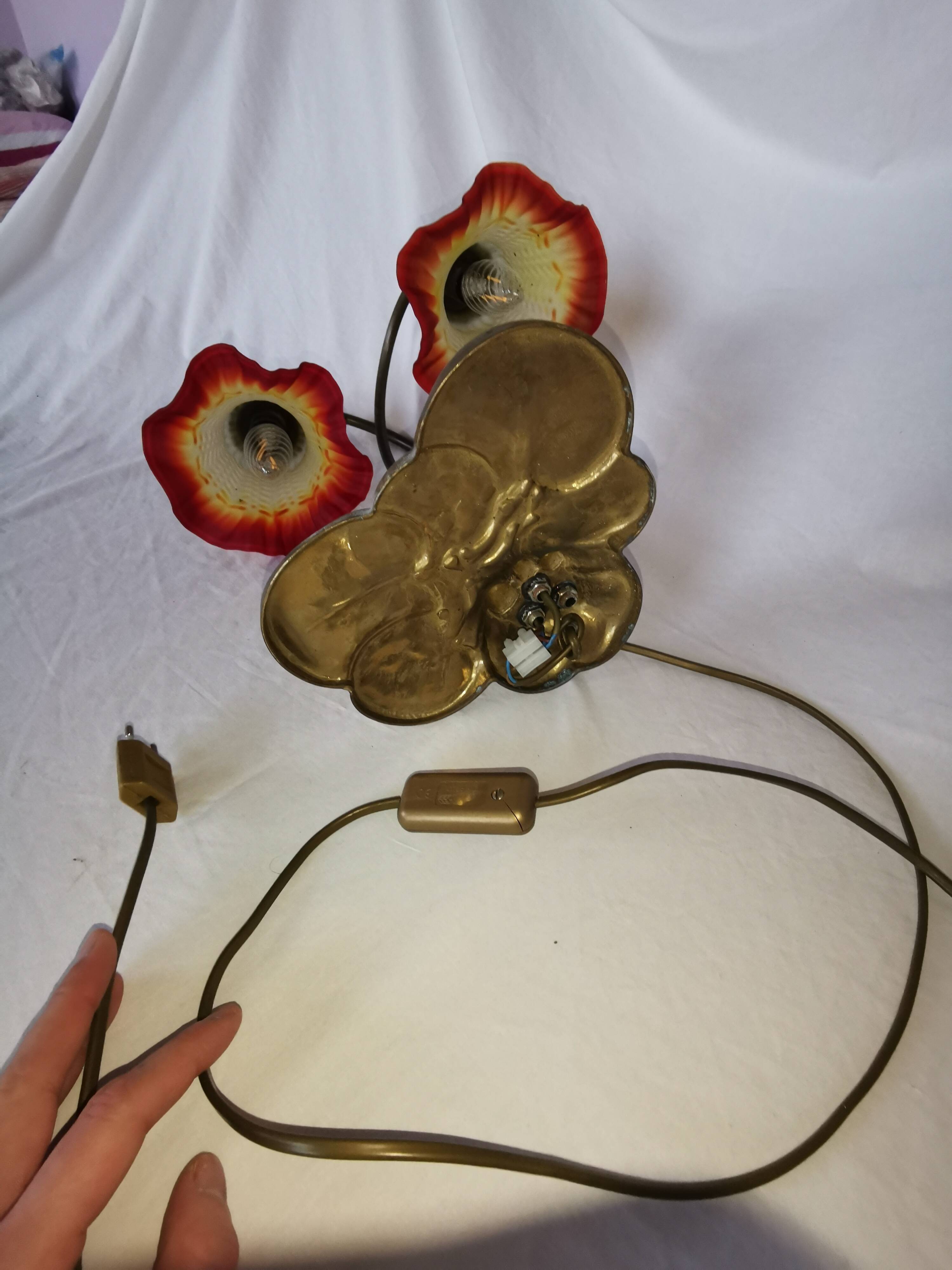 Brass water lily lamp and glass paste tulip, double, art nouveau style.