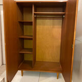 Armoire vintage pieds compas