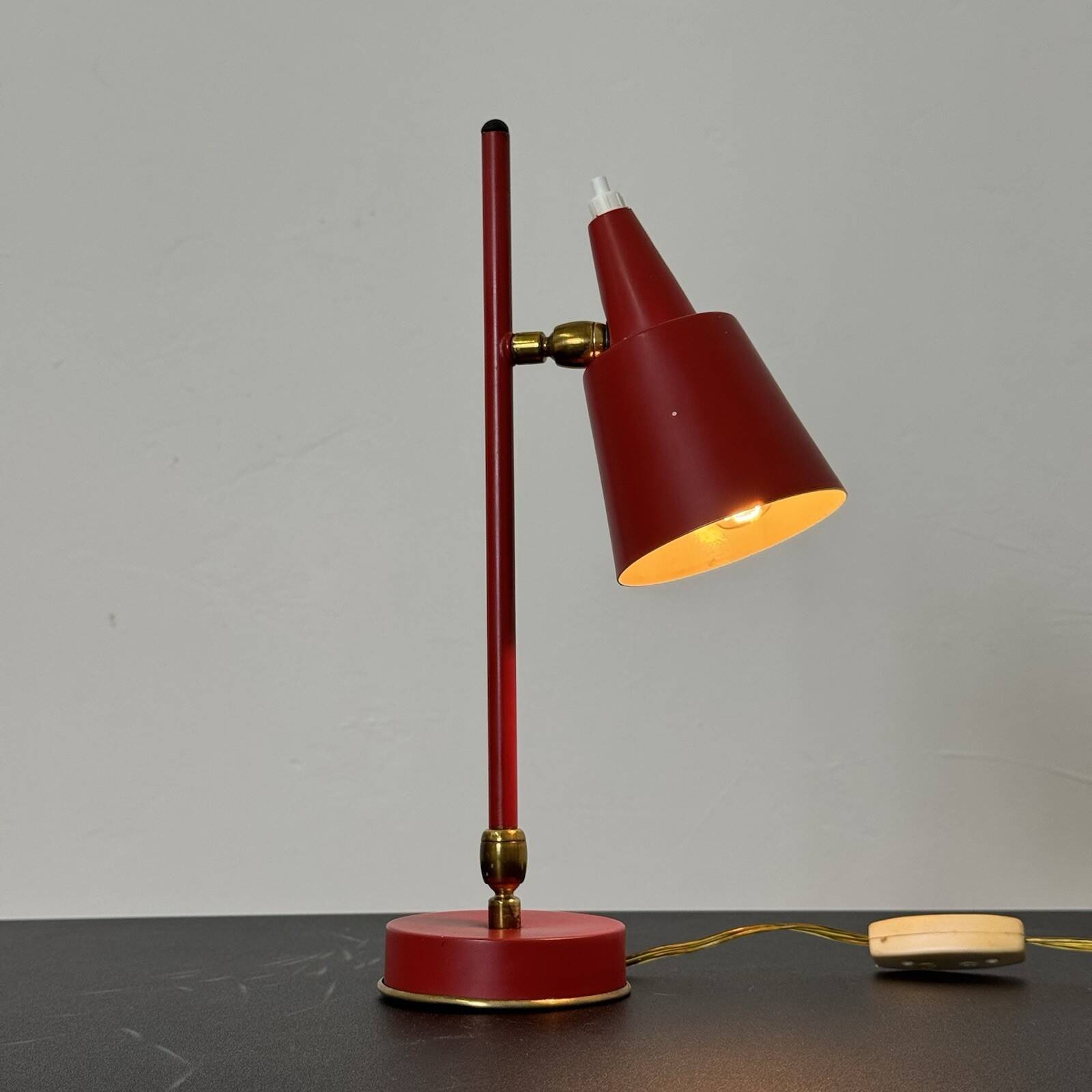 Stilux Milano Table Lamp 1950s Red Double Jointed Conical Shade