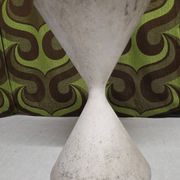 "Diabolo" planter in fibreglass by Willy Guhl for Eternit 1950