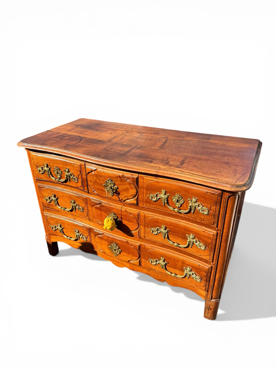 Parisian commode from the Louis XIV – Louis XV period, 18th century.