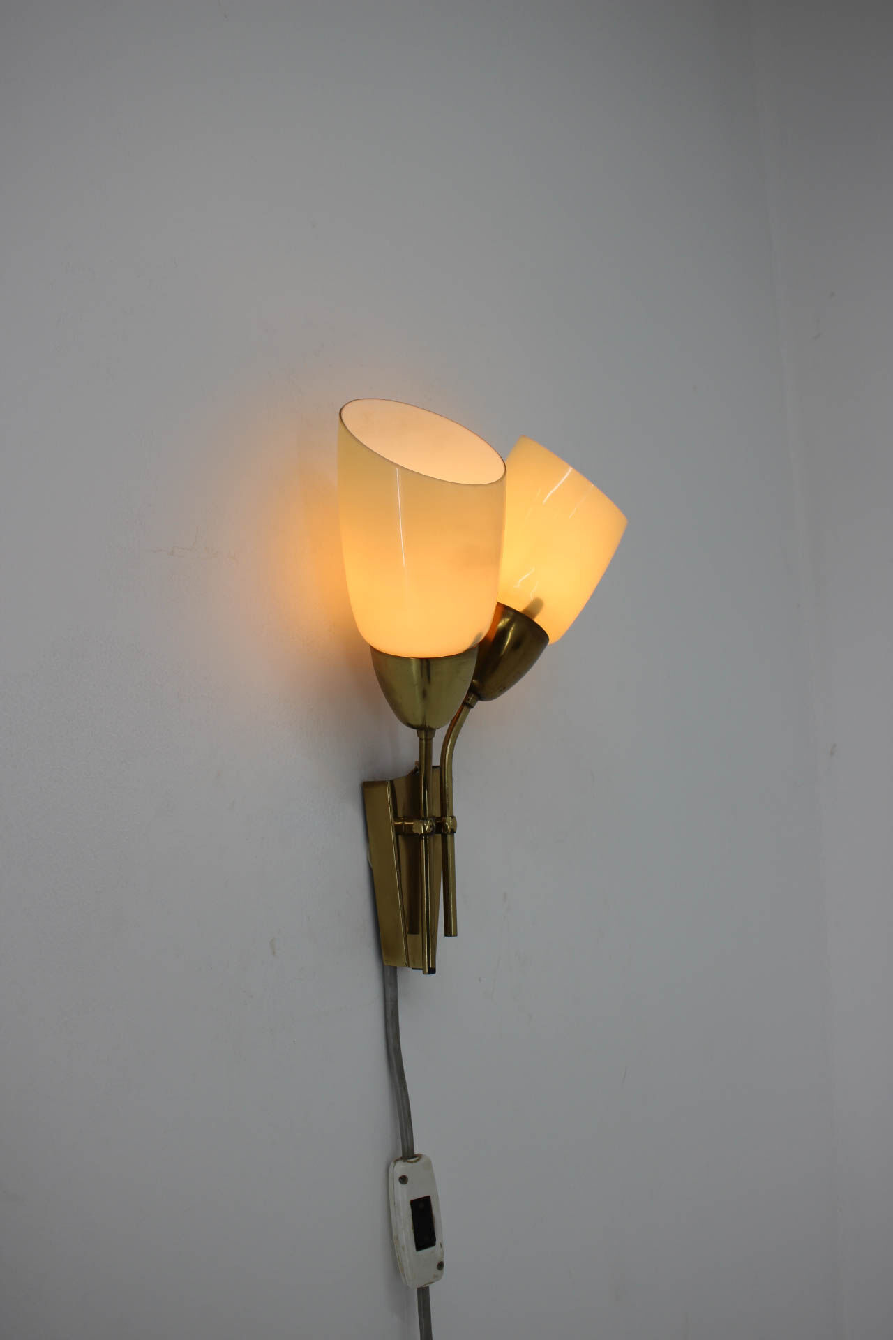 Wall lamp by Kmenicky Senov, 1950