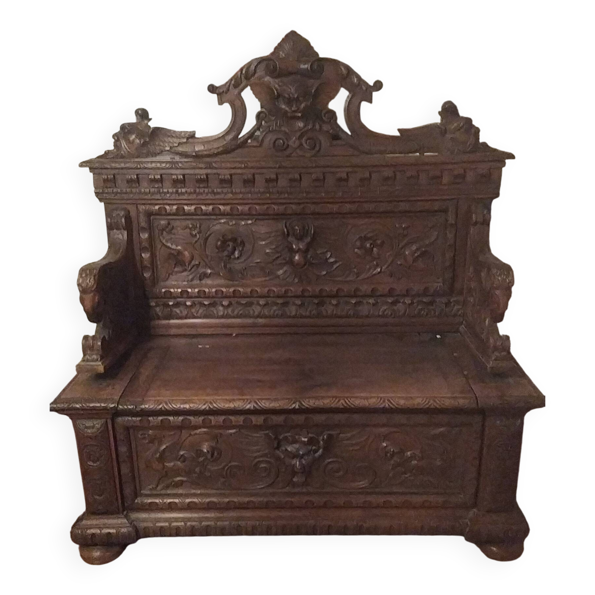 Gothic church bench with chest in carved oak