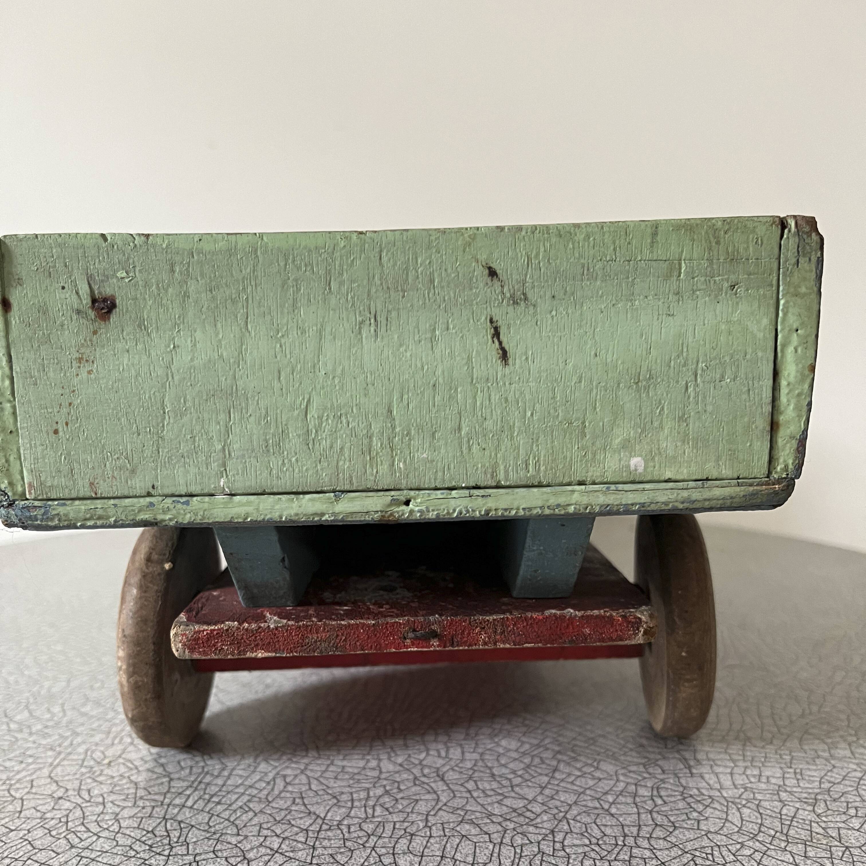 Wooden flatbed truck from the 30s-40s
