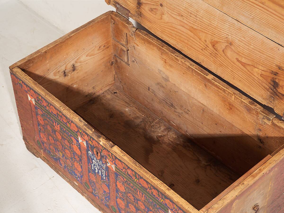 Antique solid wood trunk (circa 1913)